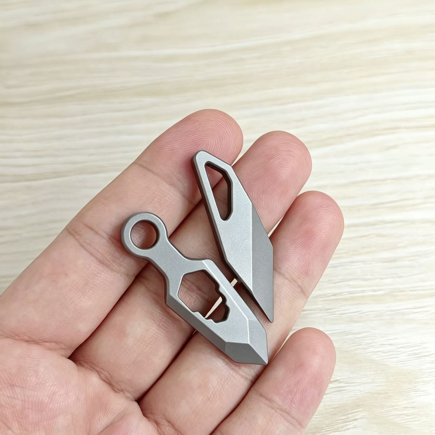 Draagbare titaniumlegering 2 s - Titanium Pry Bar recensie en prijs