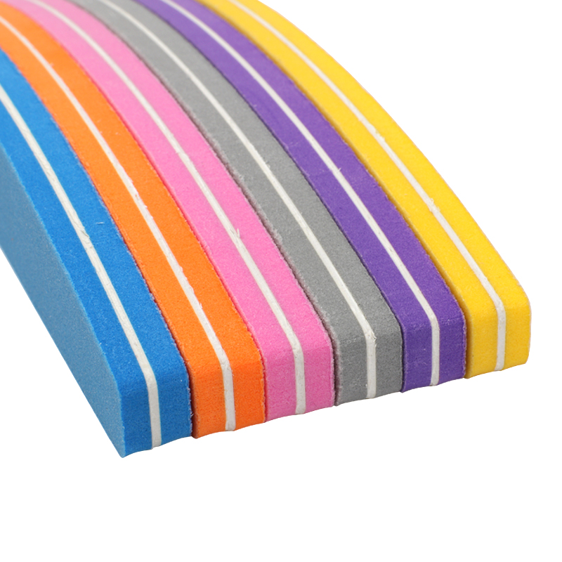 10/50 Stuks Bootvormige Spons  - Nail File Titanium recensie en prijs