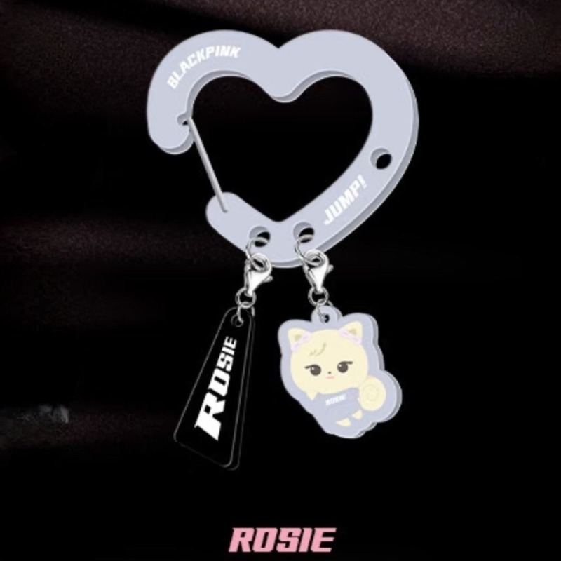 Zwartroze mooie merchandise me - Carabiner Keychain recensie en prijs