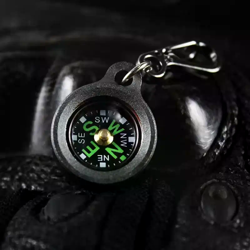 Mini aluminium kompas sleutelh - Compass Keychain Mini recensie en prijs